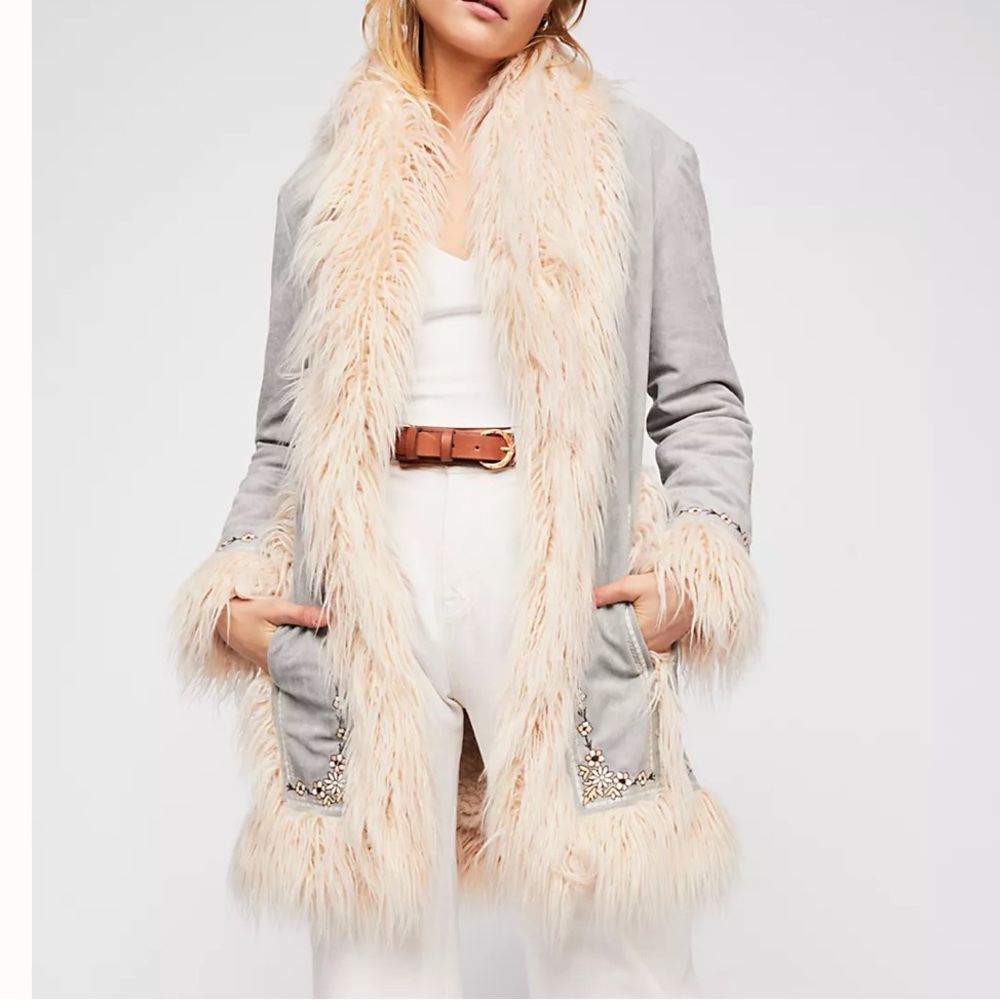 Spell and the gypsy jacket fur trim amazing condition